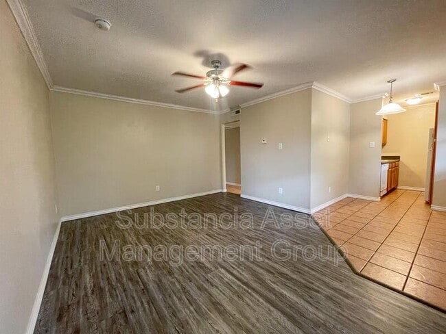 1430 NW 25th St in Oklahoma City, OK - Foto de edificio - Building Photo