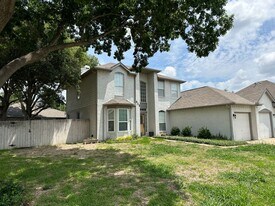 923 Felicia Ln in Arlington, TX - Building Photo