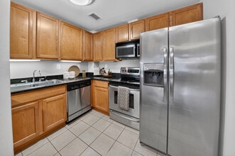 Historic Row Apartments in Washington, DC - Foto de edificio - Building Photo