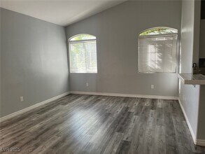 1300 S Arlington St in Las Vegas, NV - Building Photo - Building Photo