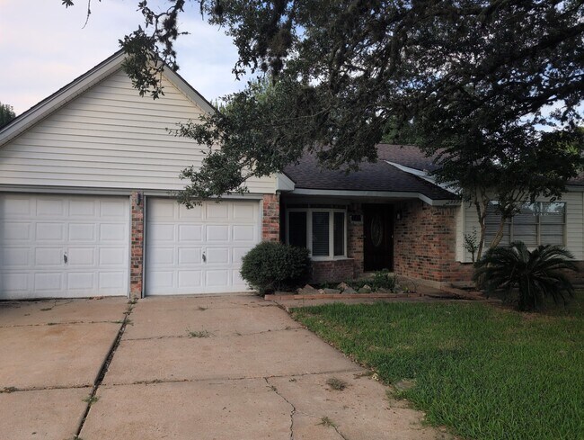 property at 723 Martin Ln