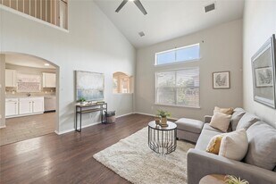 12821 Thomas Jefferson St in Manor, TX - Building Photo