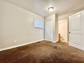 920 Emerson Ave in Muskegon, MI - Building Photo - Building Photo