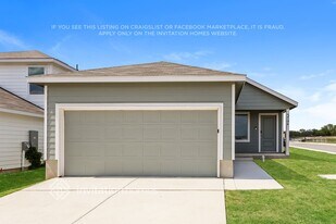 3704 Axis Hl St in New Braunfels, TX - Building Photo