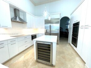 690 Baldwin Palm Ave in Plantation, FL - Building Photo - Building Photo