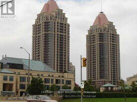 4080 Living Arts Dr in Mississauga, ON - Building Photo