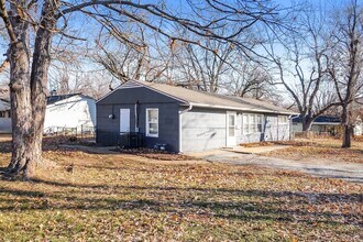 6700 E 109 St in Kansas City, MO - Foto de edificio - Building Photo