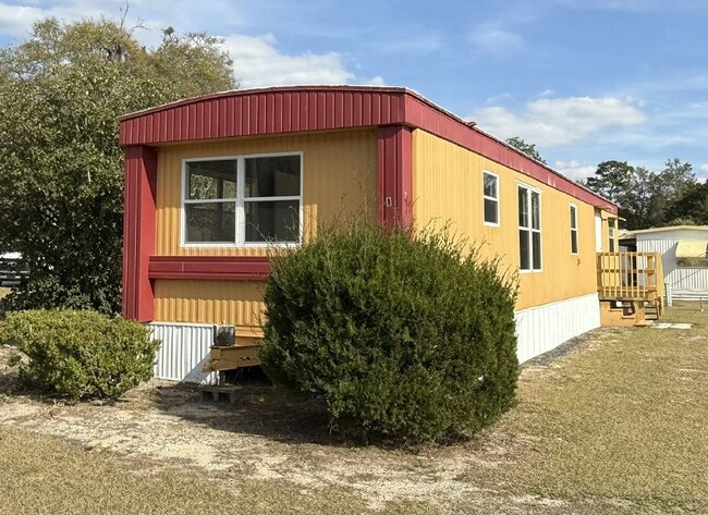 property at 6407 SE 108th St