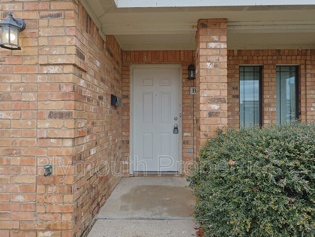 1809 N W S Young Dr in Killeen, TX - Building Photo - Building Photo