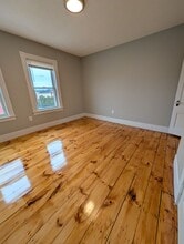 311 N Main St in Uxbridge, MA - Building Photo - Building Photo