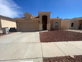 11524 Porfirio Payan Dr in El Paso, TX - Building Photo