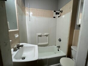 341 Cambridge St, Unit 2 in Cambridge, MA - Building Photo - Building Photo