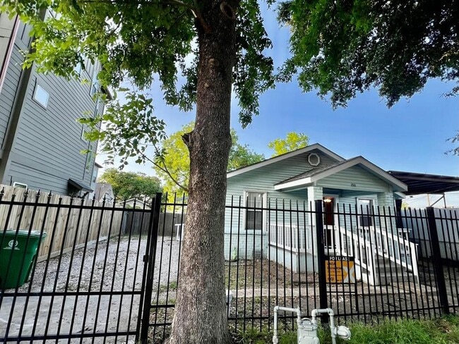 1511 Evelyn St in Houston, TX - Building Photo - Building Photo