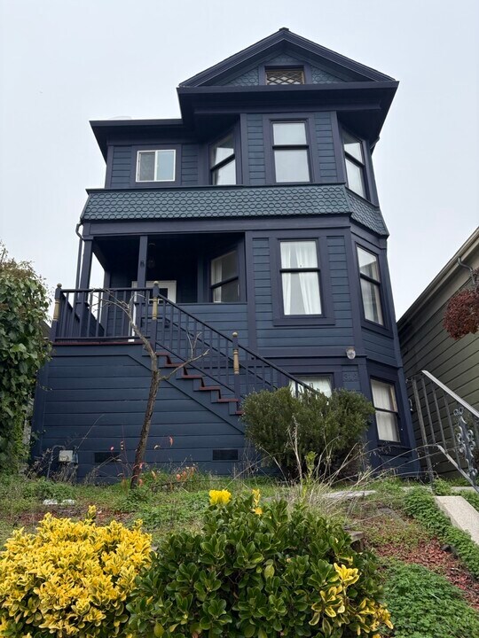 312 Carolina St in Vallejo, CA - Building Photo
