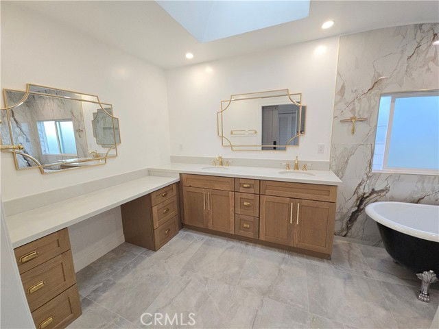 341 Ave Atezada in Redondo Beach, CA - Building Photo - Building Photo