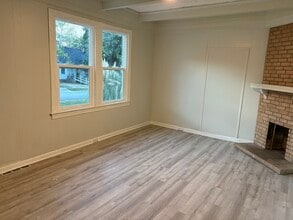 225 Poplar St in Winnsboro, SC - Building Photo - Building Photo