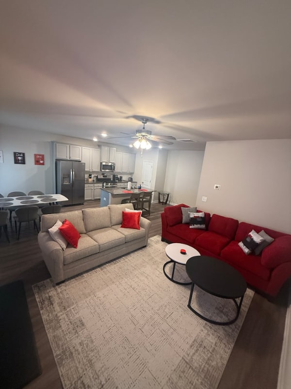 property at 281 Turtle Creek Dr