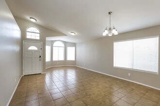 1921 E Buffalo St in Chandler, AZ - Building Photo - Building Photo