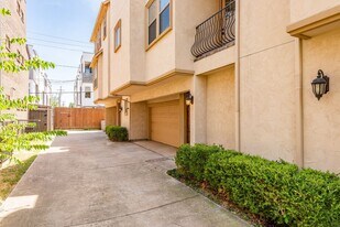 1914 Euclid Ave in Dallas, TX - Building Photo