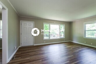 815 Wilbrown Cir in Charlotte, NC - Building Photo - Building Photo