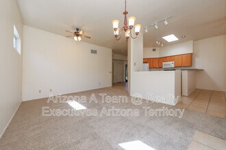 7427 E Placita Rio Cabo in Tucson, AZ - Building Photo - Building Photo