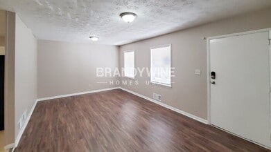 1400 Hatchcover Cir in Jonesboro, GA - Building Photo - Building Photo