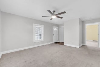 1004 Old Spartanburg Hwy in Woodruff, SC - Building Photo - Building Photo