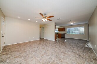 5192 Cambay St in North Port, FL - Building Photo - Building Photo