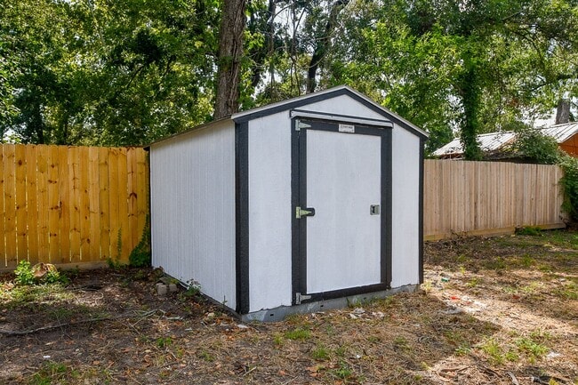 property at 9230 Lanewood Dr