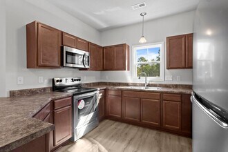 256 Currituck Dr in Holly Ridge, NC - Building Photo - Building Photo