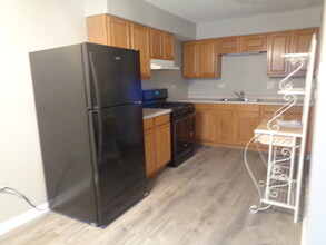 9437 86th Ct in Hickory Hills, IL - Building Photo - Building Photo