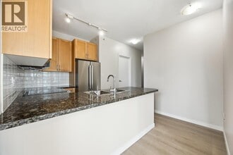 6823 Station Hill Dr in Burnaby, BC - Building Photo - Building Photo