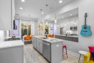707 26th Ave N-Unit -ID1245937P in Nashville, TN - Building Photo - Building Photo