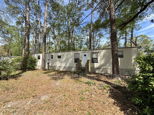 property at 118 SW Socket Glen