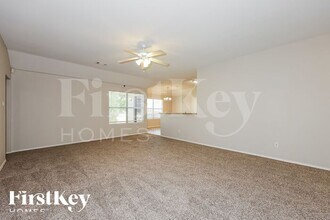 137 Bushel Ln in Dallas, TX - Building Photo - Building Photo