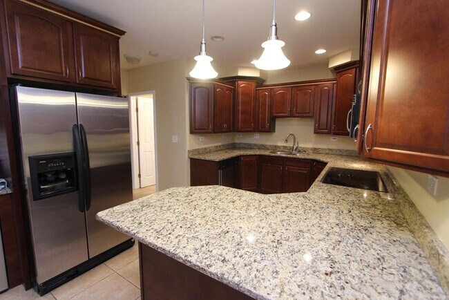 13254 W Heiden Cir in Lake Bluff, IL - Building Photo - Building Photo