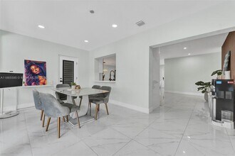 1446 Scott St in Hollywood, FL - Building Photo - Building Photo