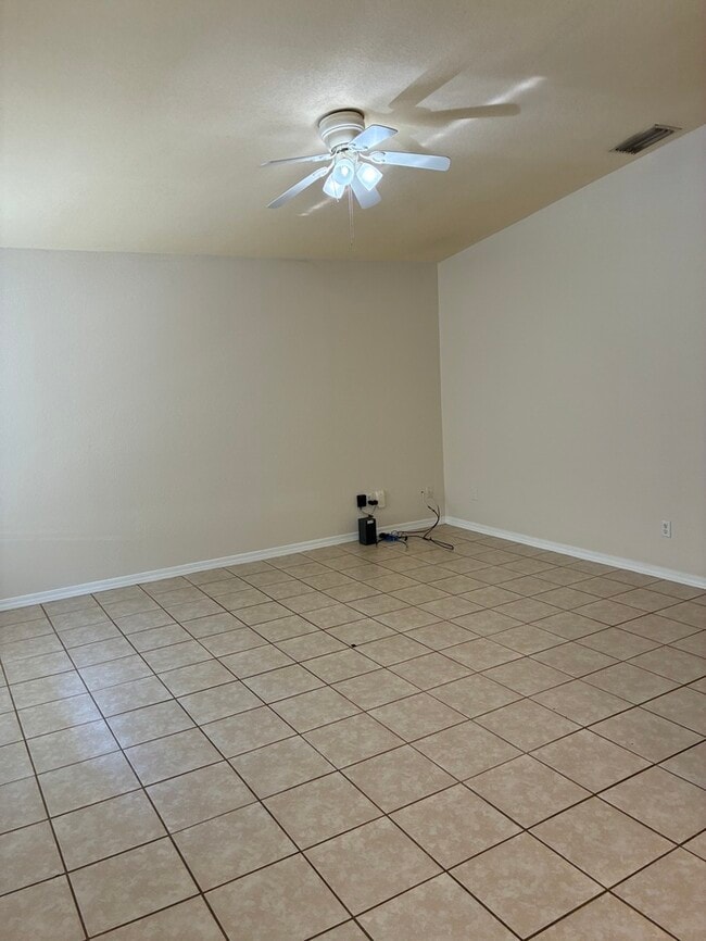 6132 E Quitman St in Bay St. Louis, MS - Building Photo - Building Photo