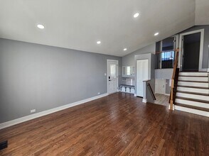 1535 E Jane Ave in Arlington Heights, IL - Building Photo - Building Photo