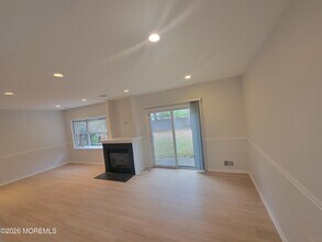 22 Weller Pl in Holmdel, NJ - Building Photo - Building Photo