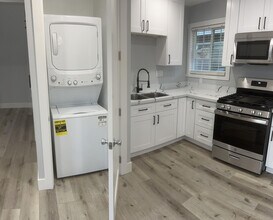 917 Clemensen Ave in Santa Ana, CA - Building Photo - Building Photo