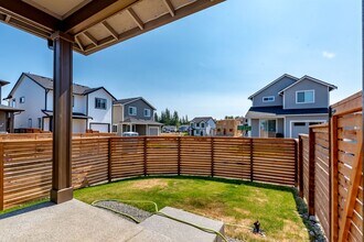 20819 152nd St Ct E in Bonney Lake, WA - Building Photo - Building Photo