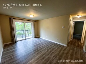 5476 SW Alger Ave in Beaverton, OR - Foto de edificio - Building Photo