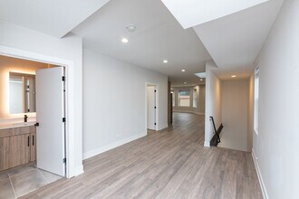 1907 S Racine Ave, Unit # 4 F in Chicago, IL - Building Photo - Building Photo
