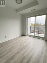 2000 Bathurst St in Toronto, ON - Building Photo - Building Photo