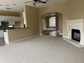 302 Las Colinas Dr in Georgetown, TX - Building Photo - Building Photo