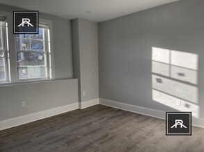 118 Kenrick St in Boston, MA - Building Photo - Building Photo