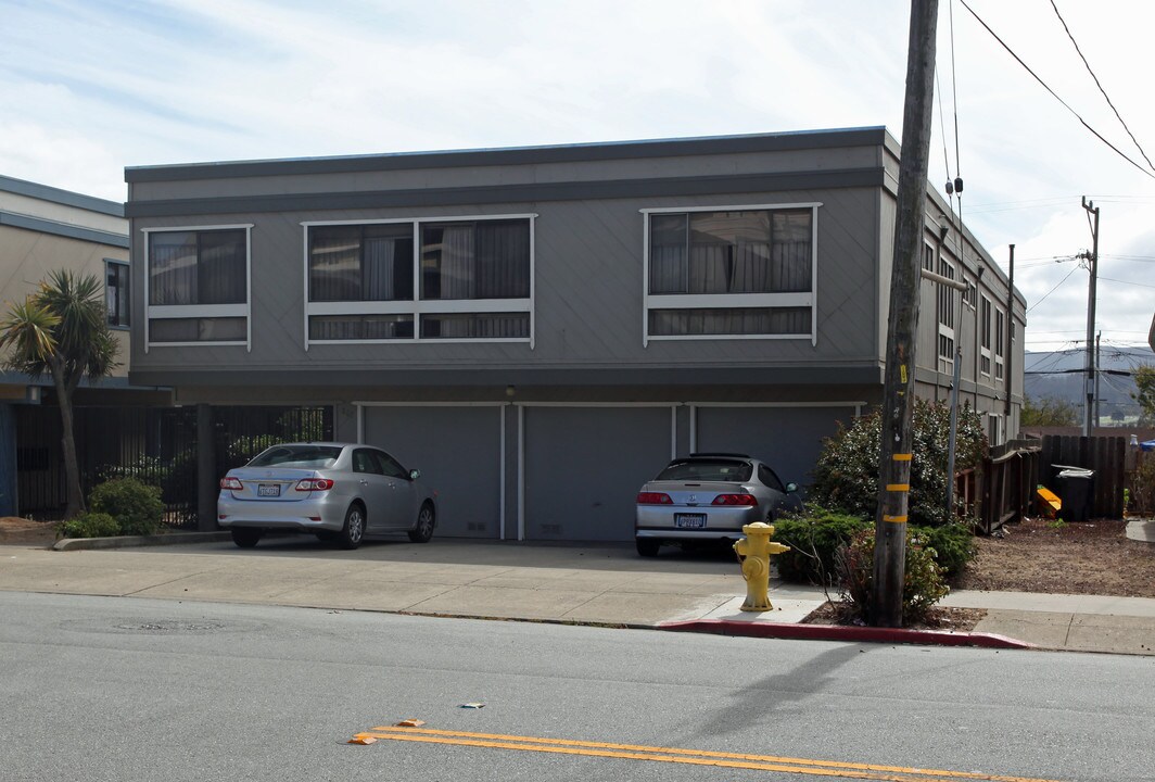 649 Grand Ave in South San Francisco, CA - Foto de edificio