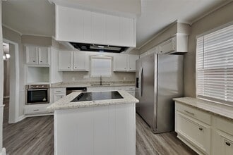 22731 Elm Bark St in Tomball, TX - Building Photo - Building Photo