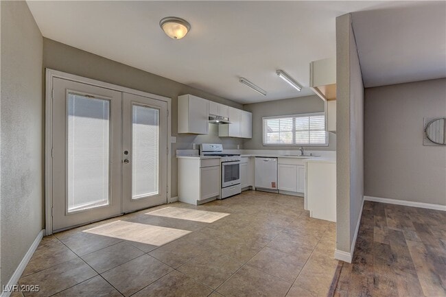 property at 5022 Carmel Ave